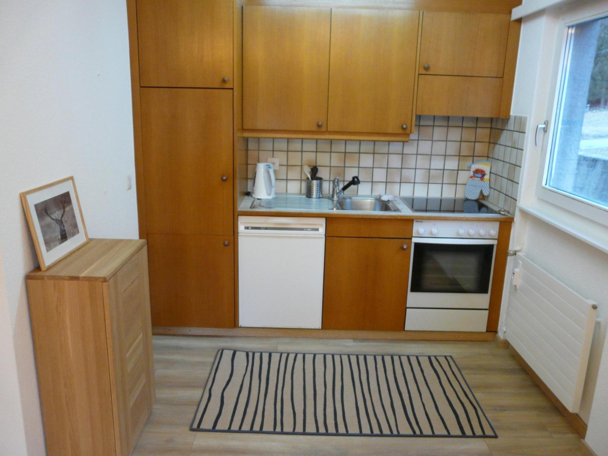 Haus Valaisia - Randa Bei Zermatt Apartment Екстериор снимка