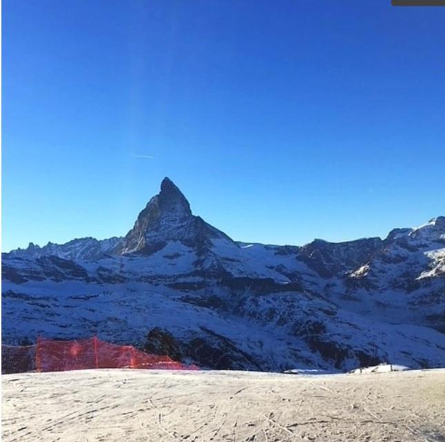 Haus Valaisia - Randa Bei Zermatt Apartment Екстериор снимка